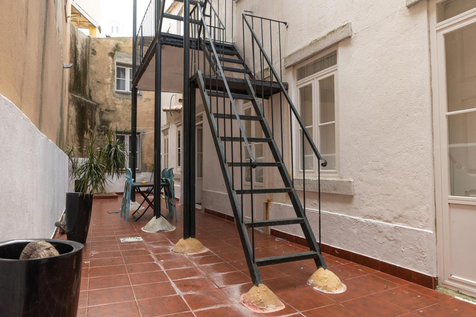 Garden Apartment Lissabon Buitenkant foto